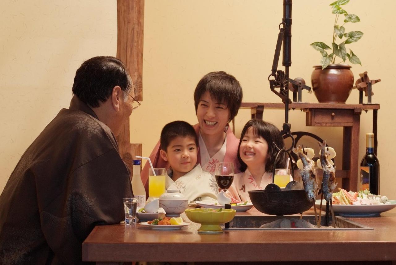 Marukoma Onsen Ryokan Титосе Экстерьер фото
