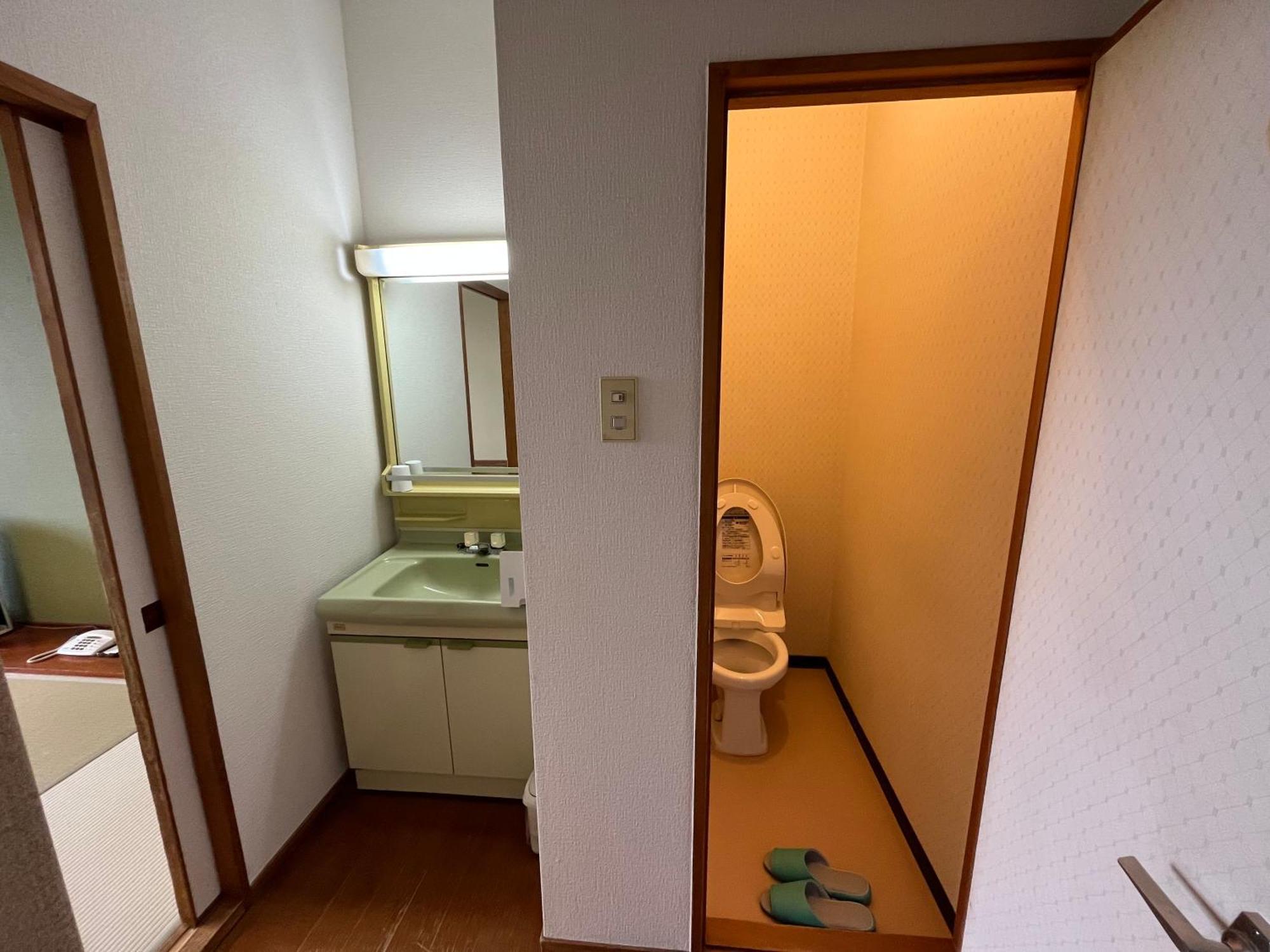 Marukoma Onsen Ryokan Титосе Экстерьер фото